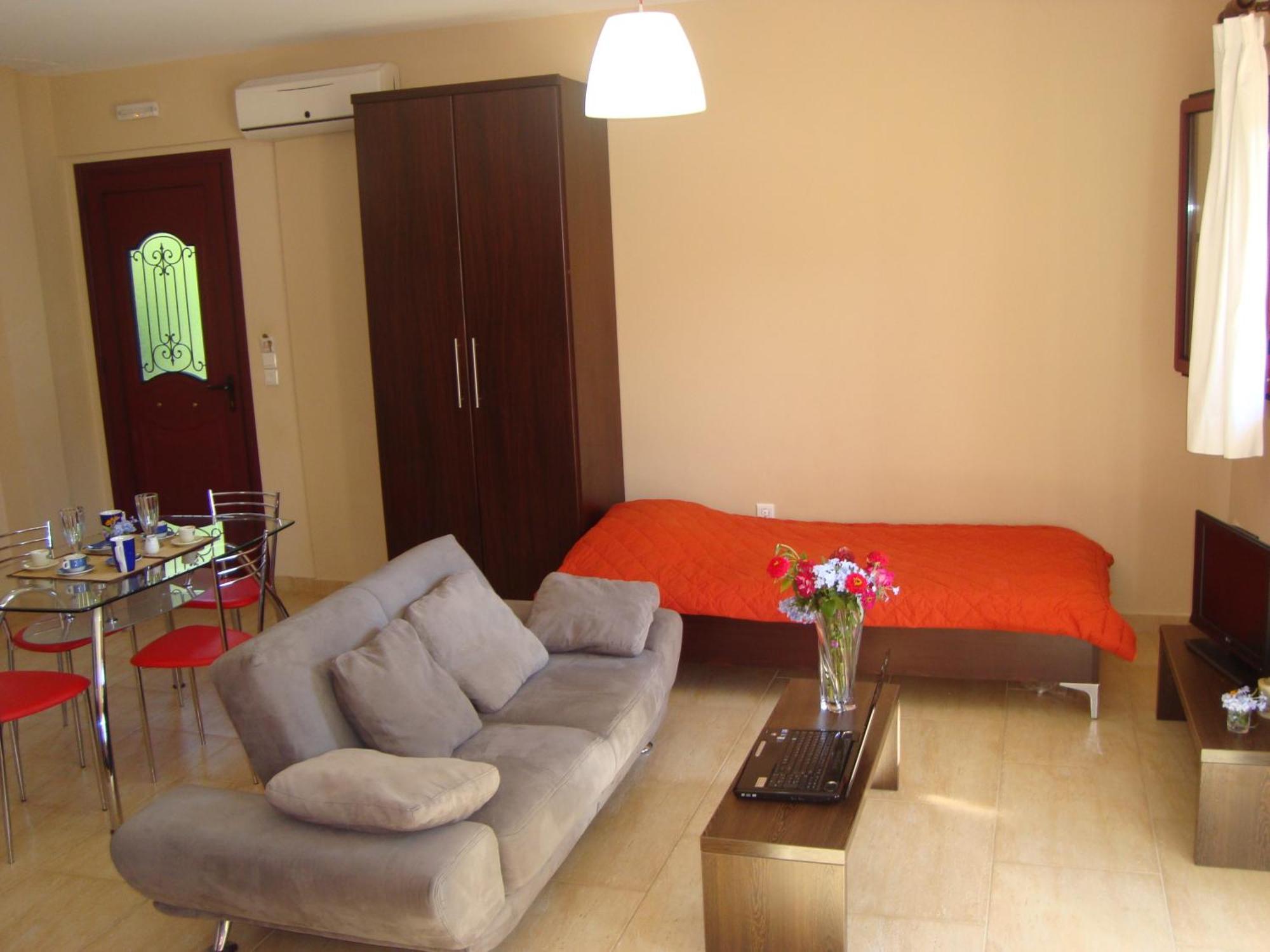 Mikros Gialos Apartments Pokoj fotografie